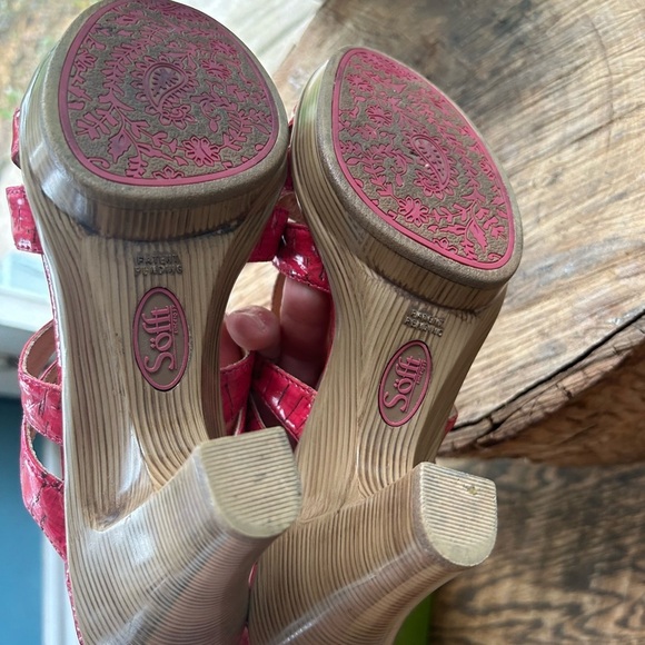 Sofft Leather Heeled Sandals Size 8M Slip On - Picture 7 of 9